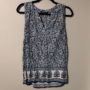 Floral Sleeveless Blouse in Blue and White